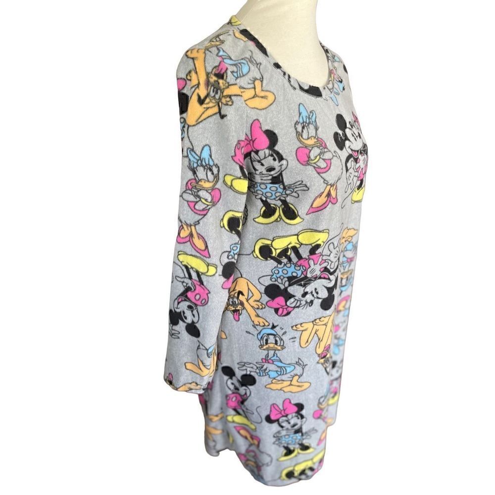 Disney Long Sleeve Gray Pajama Shirt Size Large - Picture 3 of 8